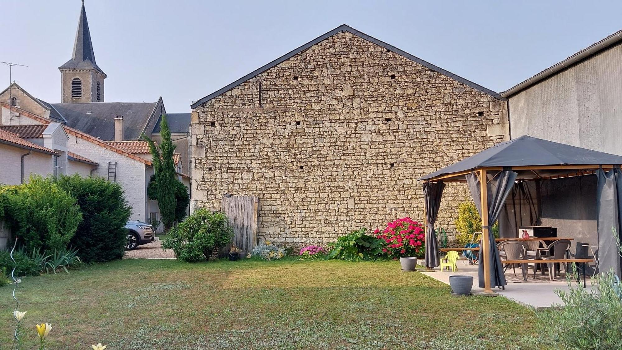 Gite Amanala Poitou Saint-Genest-d'Ambiere Eksteriør bilde